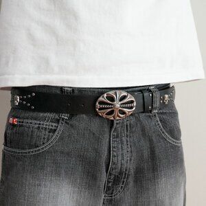 y2k skull medallion studded belt — heavy chrome street style
